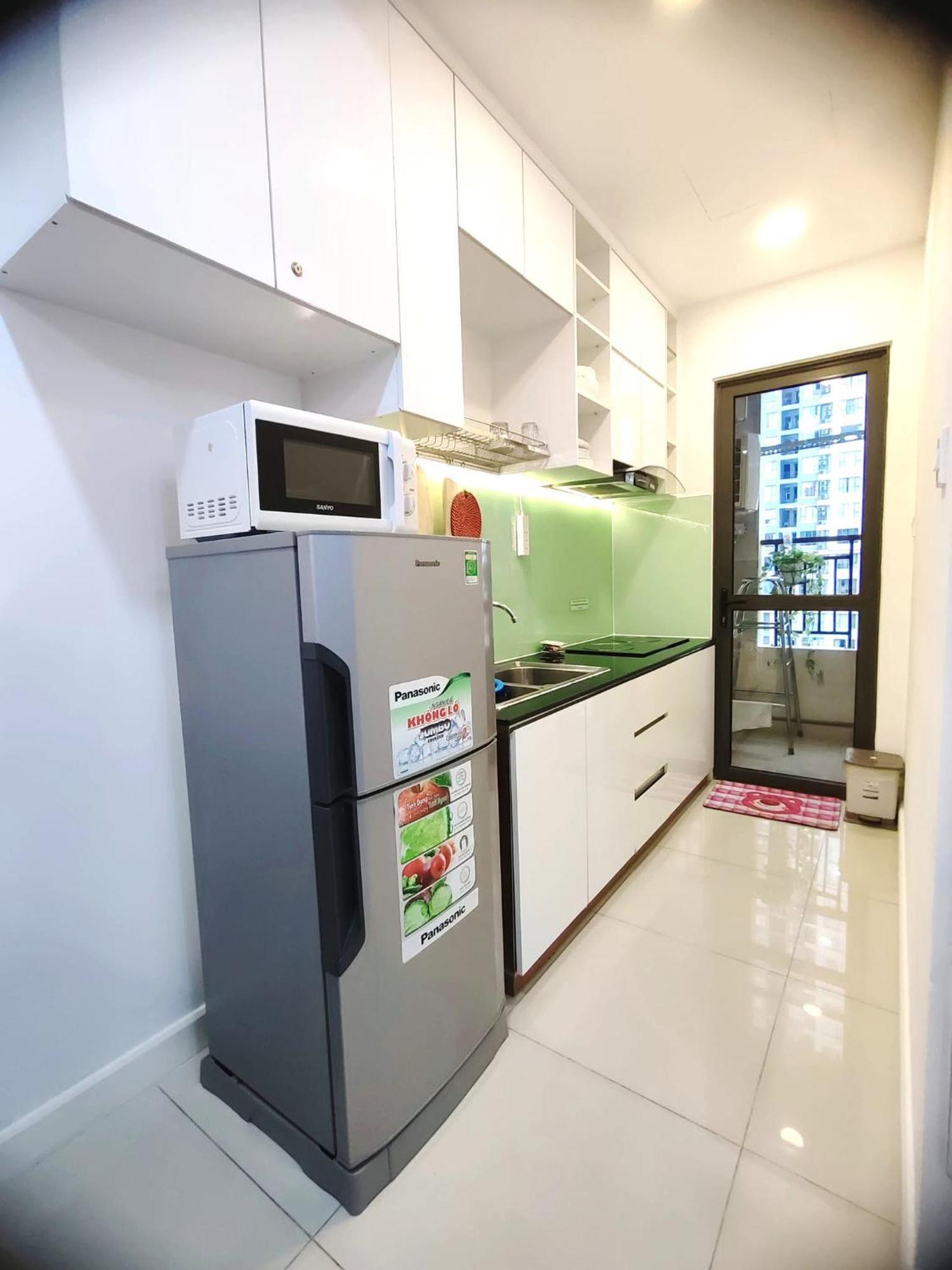 Linda Apartment-Icon56-District4-3Mins To Center Dtrc1- Infinity Pool- Awesome Rooftop Хошимін Екстер'єр фото